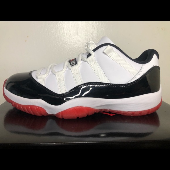 ⚠️SOLD⚠️ Air Jordan 11 Retro Low , Size 8 - - Picture 4 of 8